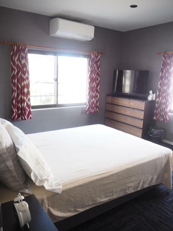 Guest House Bostons Ніїґата Екстер'єр фото