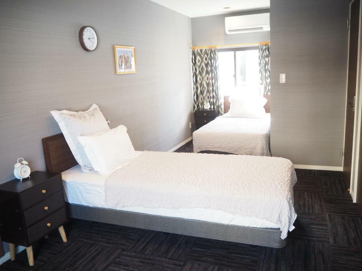 Guest House Bostons Ніїґата Екстер'єр фото