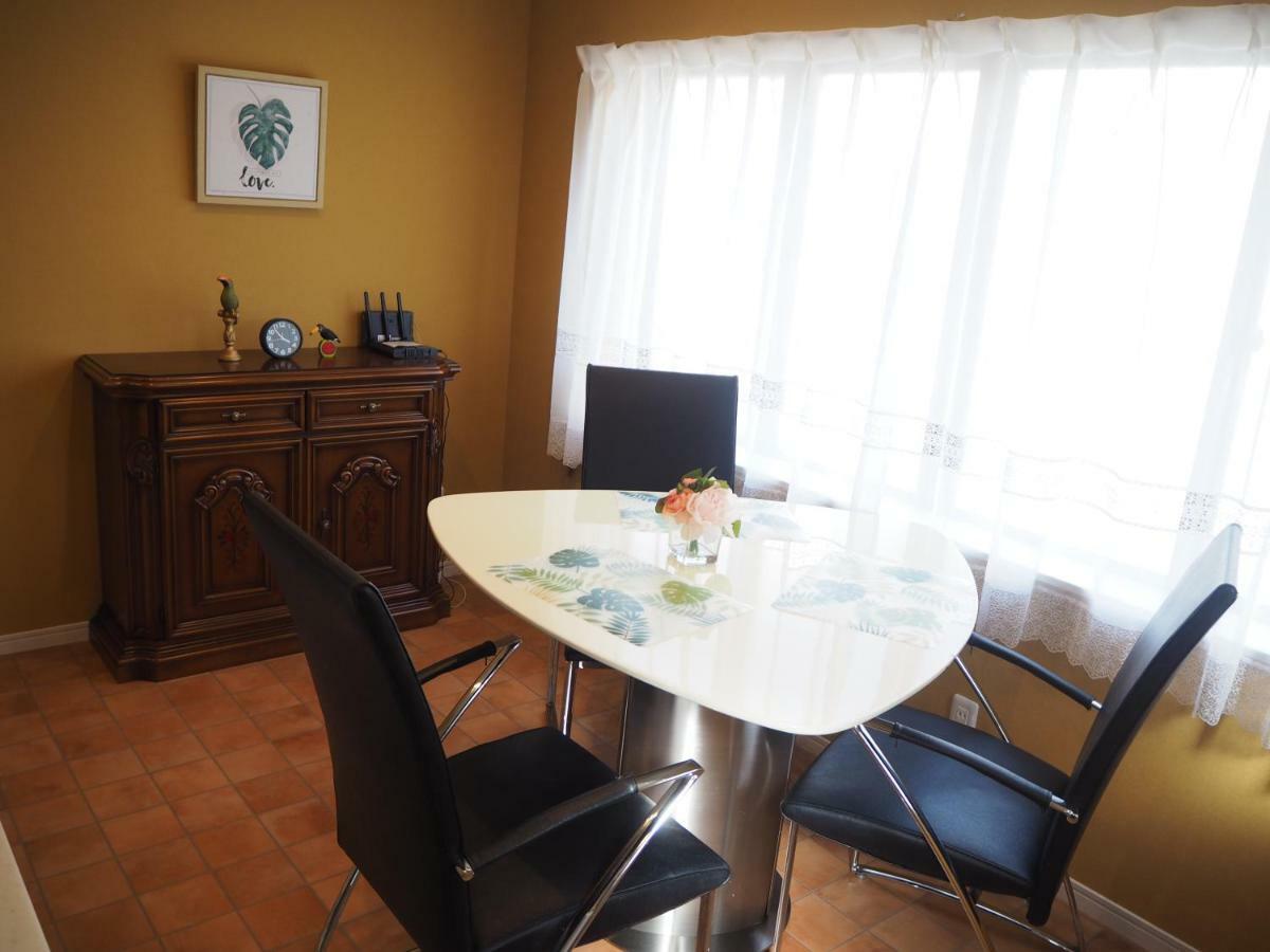 Guest House Bostons Ніїґата Екстер'єр фото